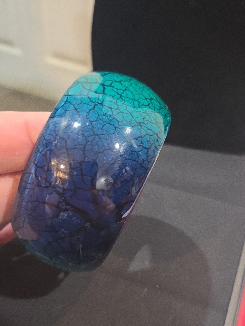 BANGLE BRACELET
